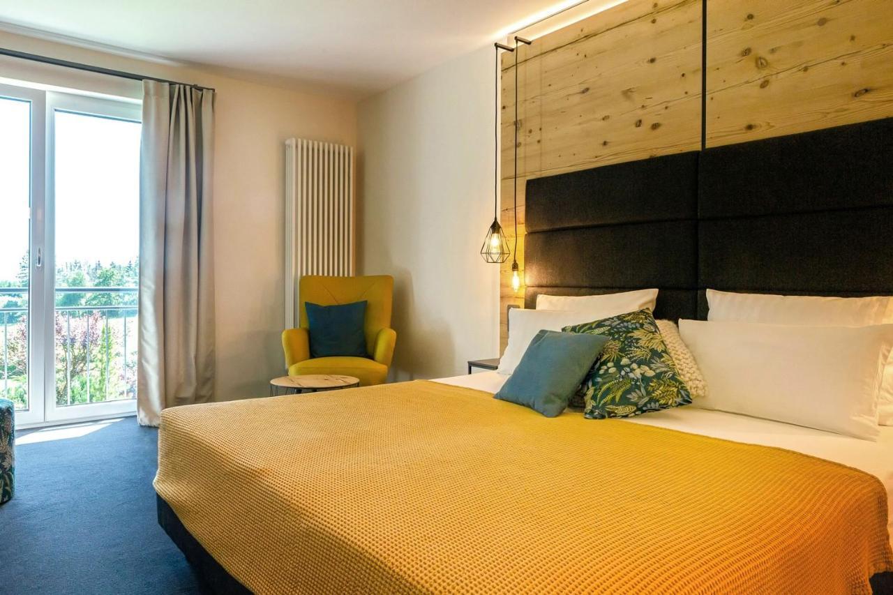 Hotel Wilhelmshoehe Auderath Esterno foto